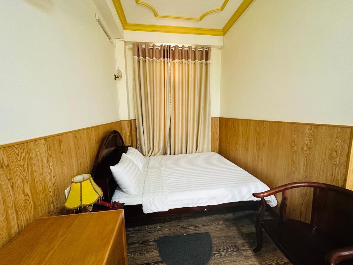 Khach San Mekong Star Hotel Vinh Long Exterior photo